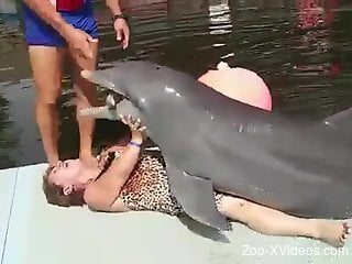 Hilarious video with a dolphin and a horny GILF